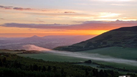 Fog at Sunrise - valley, mountain, river, fog, scenery, sunrise, mist