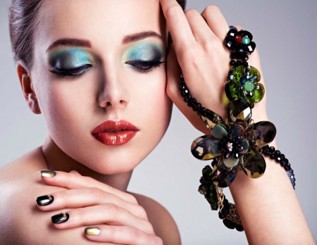 Pretty Face - jewelry, jewellery, fashion, model, makeup