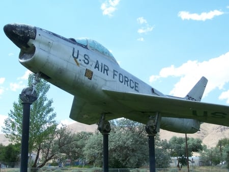 US Air Force Plane, Winnemucca, Nevada - air force, airplanes, memorials, military