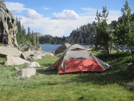 Camping Beartooth Mountains, Wyoming - camping, backpacking, hiking, recreation