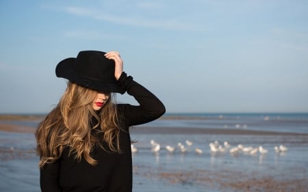 Lonely Beach.. - women, fun, birds, female, beach, hats, fashion, models, brunettes, ocean, western, sand, girls, cowgirl, style, outdoors