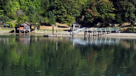 A quiet day in August - Bays, Kitsap county, Washington, Wooden houses and bridges