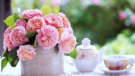 Cup of flowers - flowers, vase, magnolia, cup