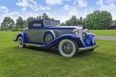 1932 Marmon Twelve Roadster - summer, blue, grass, Marmon Twelve Roadster, retro, white, vintage, green, 1932, vara