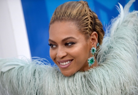 BEYONCE - producer, actress, singer, songwriter