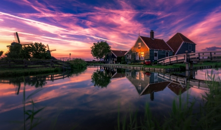 Beautiful Reflection - beautiful, lake, houses, reflection, sky