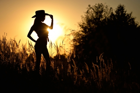 Cowgirl silhouette - silhouette, mariya, vara, hat, yellow, cowgirl, summer, black