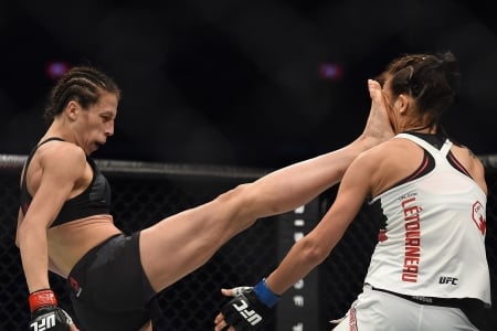 UFC 193: Jedrzejczyk vs. Letournea - UFC Strawweight World Champion, fighting, Joanna Jedrzejczyk, Ultimate Fighting Championship, gorgeous, Polish, Belt, Mixed martial arts, fight, Valerie Letournea, fighter, champion, WMMA, UFC 193, MMA, babe, woman, Poland, sexy