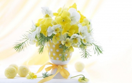 FLOWERS - vase, stems, petals, colors