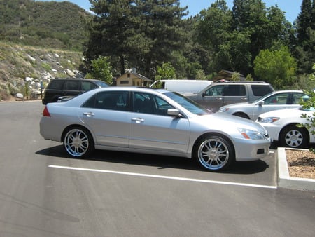 2006 Honda Accord - 20 inch rims, honda accord, dubs