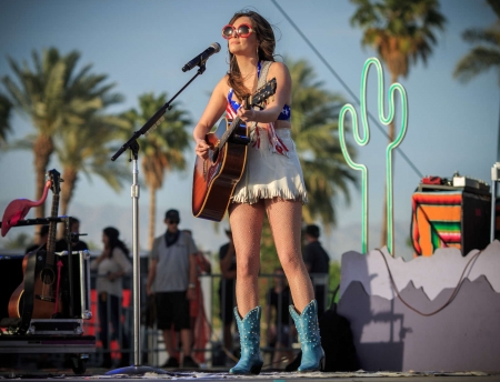 Cowgirl Kacey.. - Country Music, women, female, stage, boots, brunettes, girls, guitar, cowgirl, Kacey Musgraves, famous