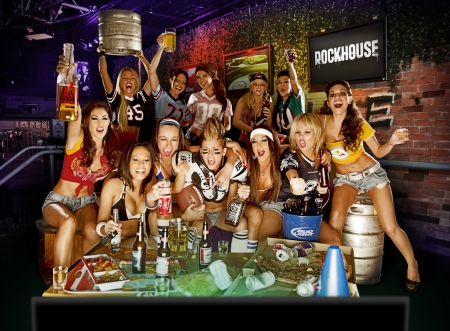 Hot Football Gals - Ladies, Teams, Pizza, Beer