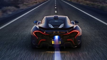 2014 McLaren P1