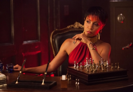 Gotham  (2014 -) - woman, chess, actress, red, tv series, gotham, jada pinket smith, fish mooney