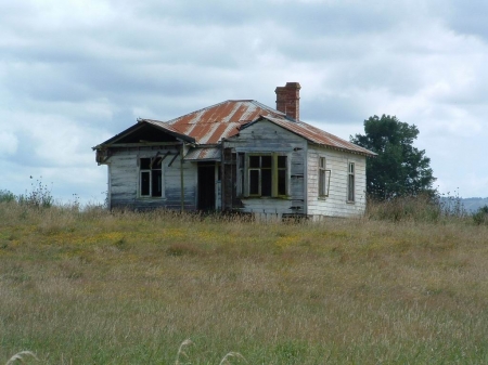 Rustic House, Rangitikei, Nz - outdoors, nature, landscapes, weather, rustic, farm, new zealand