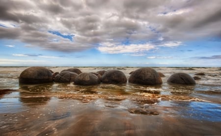 Moraki Boulders - coast, beach, Moraki, sea, new zealand, natural, christchurch, shore, bolders, east, sun