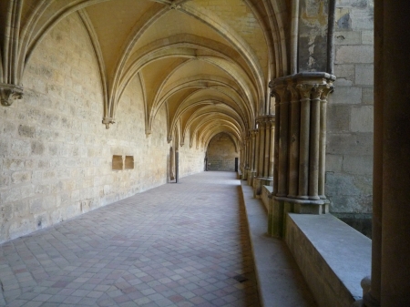 royaumont arche - france, abbaye, architecture, royaumont, medieval