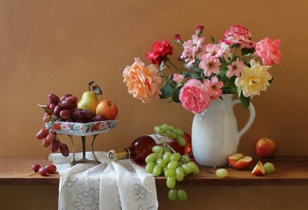 FLOWERS AND FRUIT - vase, petals, colors, fruit