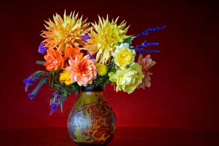 FLOWERS - vase, still life, petals, colors