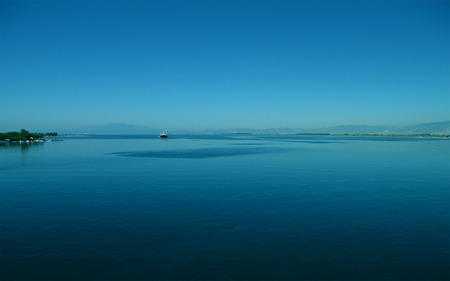 Contrastwater - oceans, lake, blue, water, green