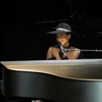 ALICIA KEYS