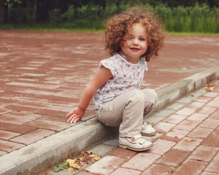 little girl - nice, beauty, people, hair, photography, belle, sightly, face, white, pretty, baby, cool, childhood, fair, cute, little, love, kid, bonny, adorable, dainty, girl, child, wallpaper, lovely, pure, comely, pink, desktopnexus, beautiful, sweet, blonde