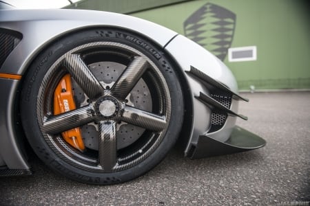 Koenigsegg One:1 - rims, One 1, super car, car, tyre, auto, Koenigsegg, brakes, wheel