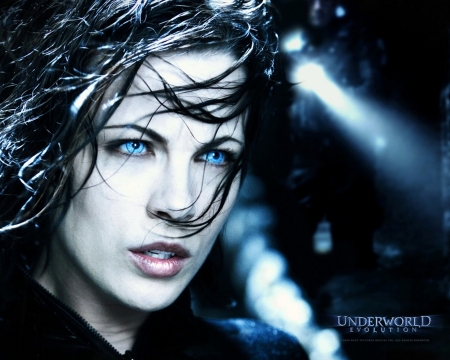 Underworld 1 (2003) - English, British, Selene, Kate Beckinsale, actress, Underworld 1, babe, woman, model, Underworld