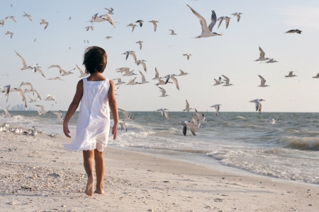 little girl - dainty, pretty, pink, pure, child, fair, Walk, princess, nice, bonny, kid, childhood, beauty, baby, Belle, comely, white, cute, wallpaper, people, beach, blonde, Bird, sky, DesktopNexus, sightly, beautiful, photography, sea, girl, lovely, sweet, little, adorable, feet