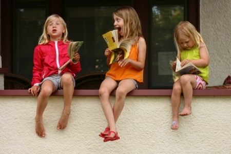 little girl - dainty, pretty, 3 girls, book, window, pink, pure, child, fair, face, nice, bonny, kid, childhood, set, beauty, baby, Hair, Belle, comely, white, cute, wallpaper, people, blonde, read, DesktopNexus, sightly, beautiful, photography, girl, lovely, sweet, little, adorable, feet