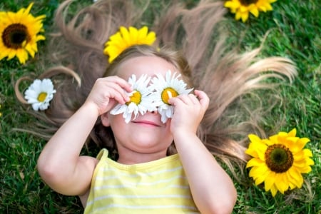 â™¥ - flowers, cute, girl, daisies