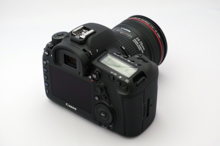 Canon EOS 5D Mark IV - camera, digital camera, photography, EOS, Mark IV, Canon, 5D, tech, electronics