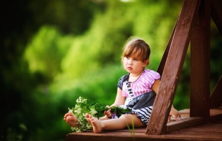 little girl - people, hair, belle, sightly, white, face, childhood, fair, grass, little, bonny, adorable, wallpaper, child, set, beautiful, pink, sweet, feet, nice, beauty, photography, pretty, baby, green, cute, kid, dainty, girl, lovely, pure, comely, desktopnexus, blonde