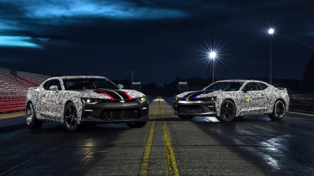 Chevrolet Launches Camaro SS Drag Race Development Program - track, bowties, gm, camaros