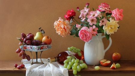 FLOWERS - vase, petals, colors, fruit