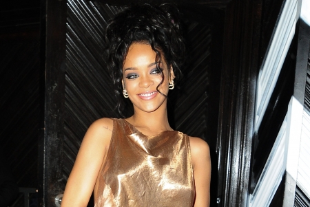 RIHANNA - fashion, singer, model, songwriter