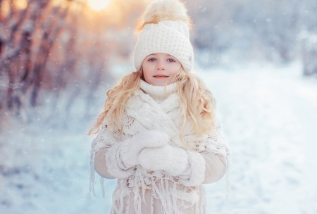 â™¥ - winter, girl, cute, cold