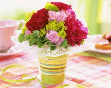 Beautiful Flowers - bloom, flowers, table, glass