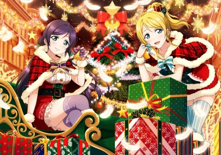 Nozomi and Eli - Cute, Plumes, Nozomi Tojo, Kawaii, Anime, Christmas tree, Xmas, Eli Ayase, Love Live School idol project, Star, Tree, Love live, Pretty, Chirstmas, Presents, Santa, Lights, Gifts