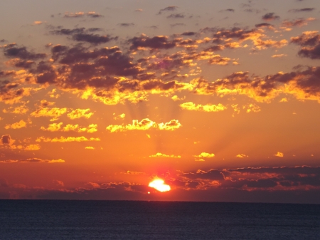 special sunrise - clouds, sunrise, early, colour