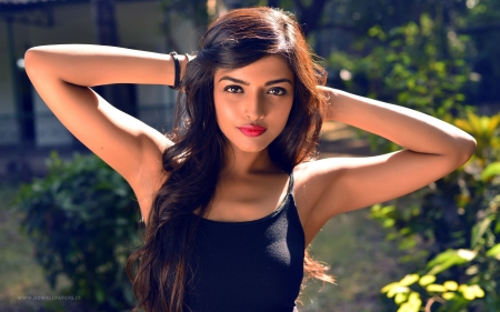 Ashna Zaveri - indian, women, Zaveri, Ashna