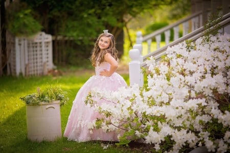 little girl - dainty, pretty, pink, pure, child, fair, princess, face, bonny, kid, childhood, beauty, baby, flower, Belle, comely, white, green, cute, fun, people, blonde, grass, sightly, beautiful, photography, girl, lovely, sweet, tree, smile, little, adorable, Standing