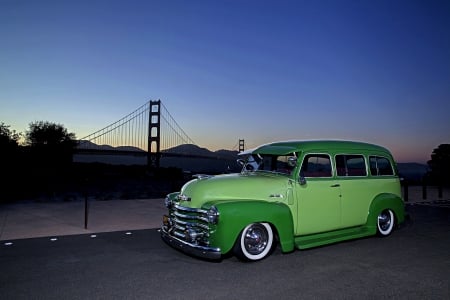 1952-Chevrolet-Suburban - classic, green, gm, whitewalls