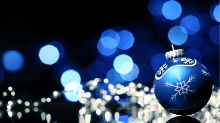 Blue Shiny Ball - shine, decorations, bokeh, holidays, blue, christmas