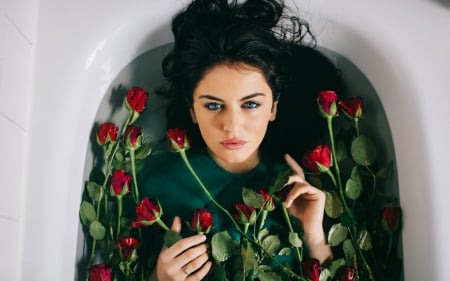 Aurela-Skandaj - rose, water, model, hair, bathtub