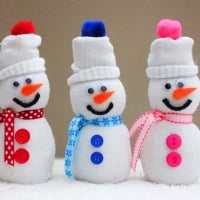 Smiley snowmen