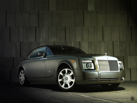 ROLLS ROYCE - money, logo, original, royce, rolls, black, sher ali, world, car, expensive, auto, rolls royce, bold