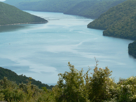 magma-fjoerd - nice, ocean, 2008, druffix, croatia, water, fhoerd, blue-water, fjoerd, canyon, sea, europe