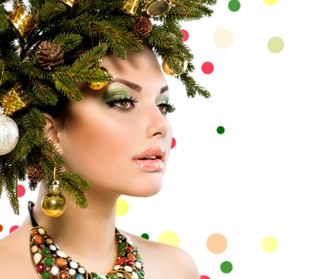 Beauty - christmas, wreath, craciun, model, girl, beauty, face, anna subbotina