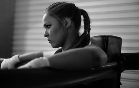 Ronda Rousey - blonde, Judoka, Bantamweight, UFC, Ronda Rousey, Champion, fighter, WMMA, MMA, Ronda Jean Rousey, actress, babe, mixed martial artist, lady, woman, model, Strikeforce World Champion